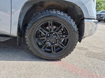 2019 Toyota Tundra 2WD 2WD SR5 Double Cab 6.5' Bed 5.7L (Natl)
