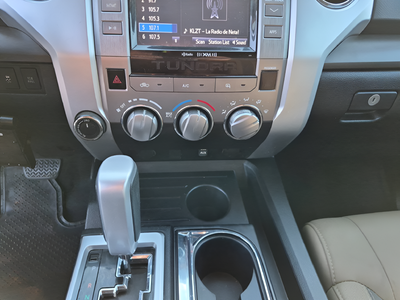 2014 Toyota Tundra SR5