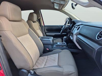 2014 Toyota Tundra SR5