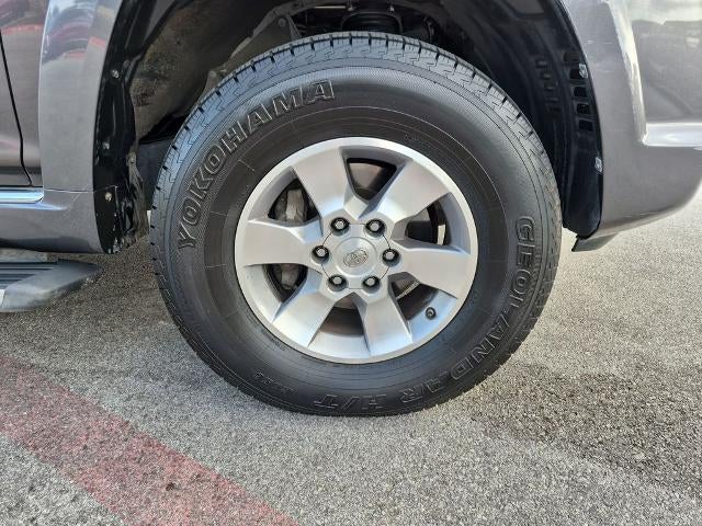 2011 Toyota 4Runner 4WD 4dr V6 SR5 (Natl)