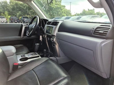 2011 Toyota 4Runner 4WD 4dr V6 SR5 (Natl)