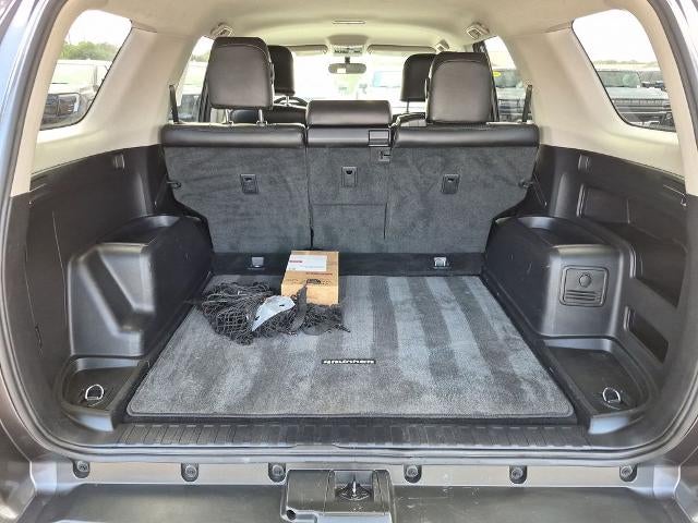 2011 Toyota 4Runner 4WD 4dr V6 SR5 (Natl)