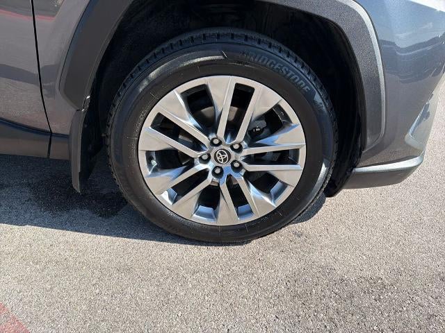 2020 Toyota RAV4 XLE Premium FWD (Natl)