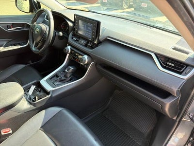 2020 Toyota RAV4 XLE Premium FWD (Natl)