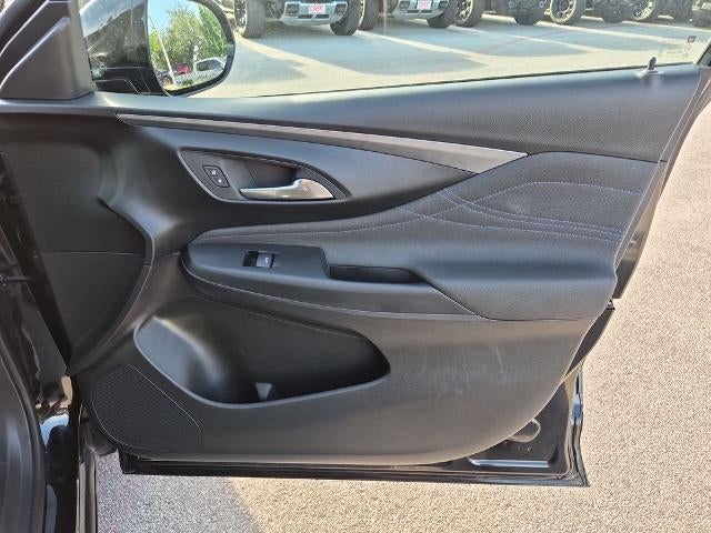 2025 Buick Envista FWD 4dr Sport Touring