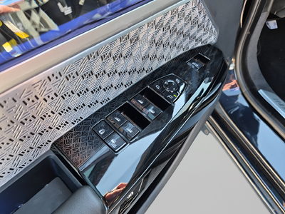 2023 BMW 7 Series 740i