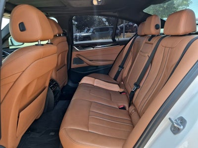 2018 BMW 5 Series 540i