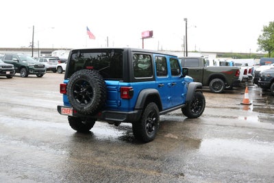 2022 Jeep Wrangler Unlimited Willys
