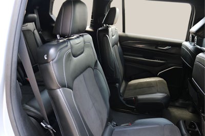 2022 Jeep Grand Cherokee L Altitude