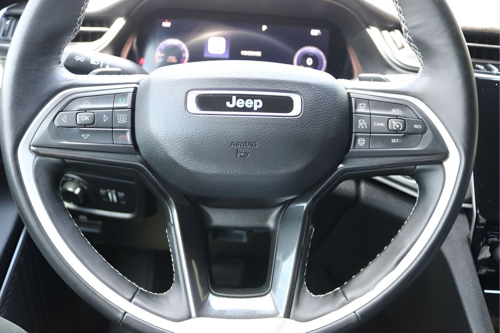 2022 Jeep Grand Cherokee L Altitude