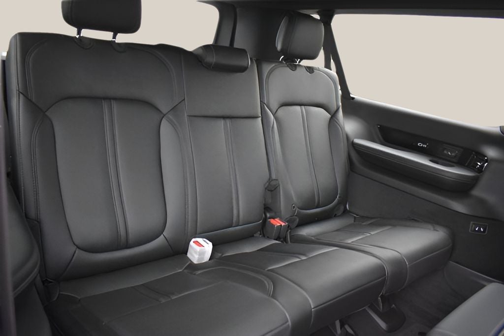 2023 Jeep Grand Wagoneer L Base