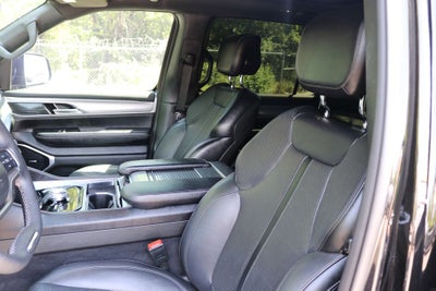 2023 Jeep Wagoneer Series II