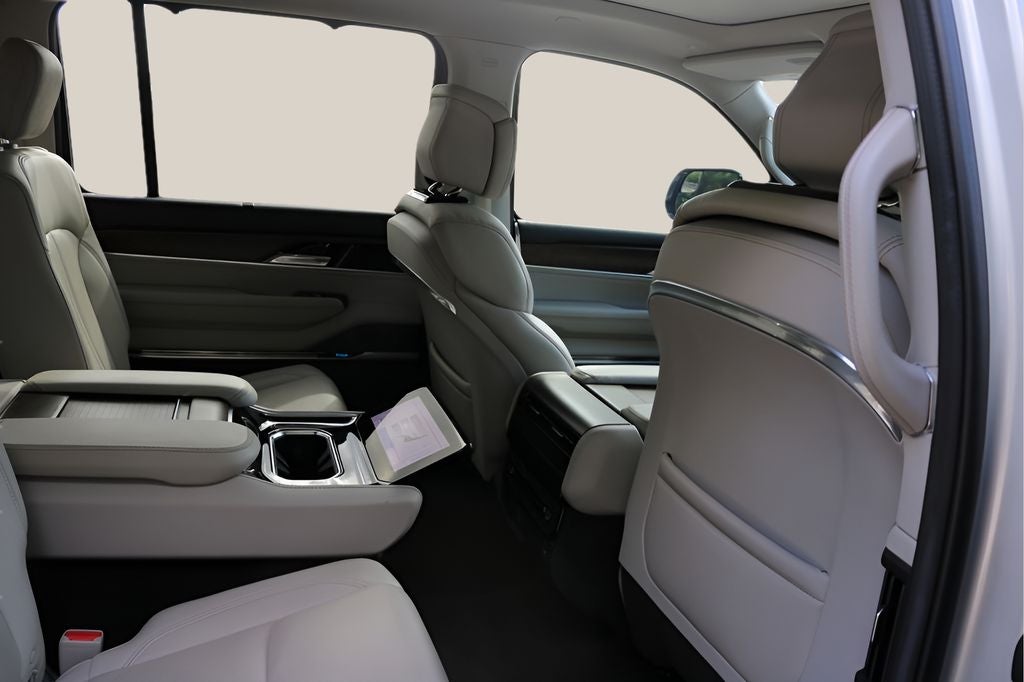 2022 Jeep Grand Wagoneer Series I