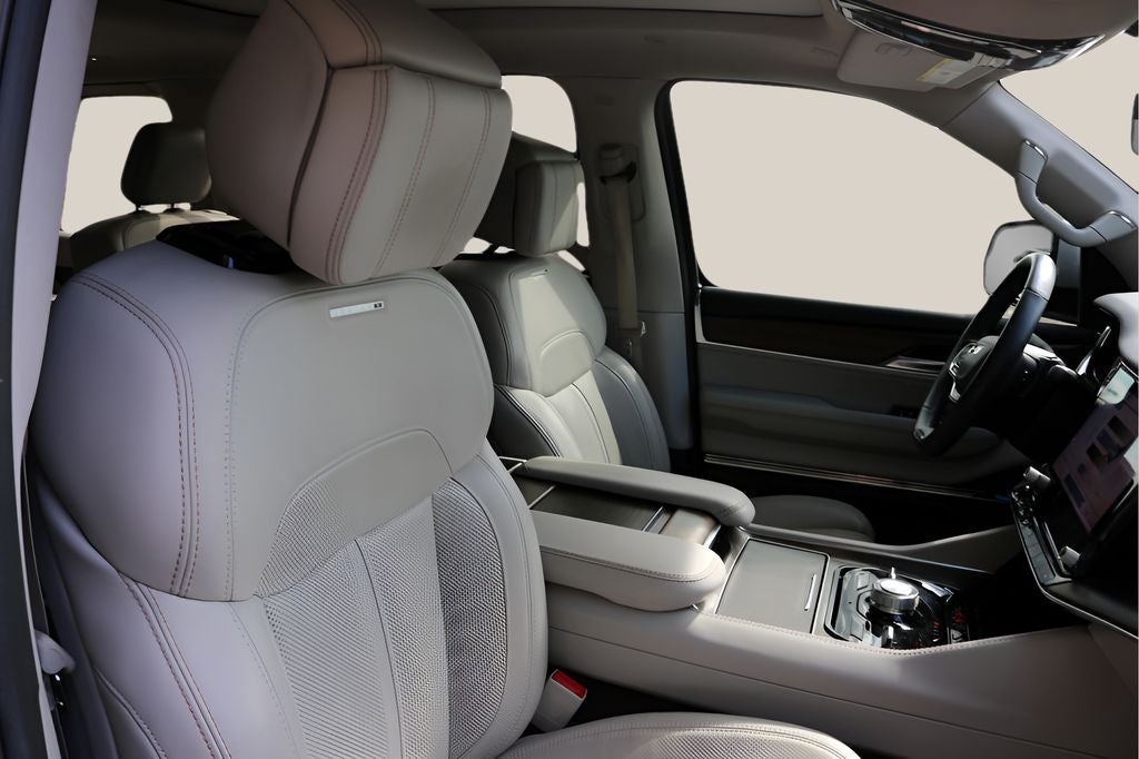 2022 Jeep Grand Wagoneer Series I
