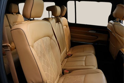 2022 Jeep Grand Wagoneer Series III