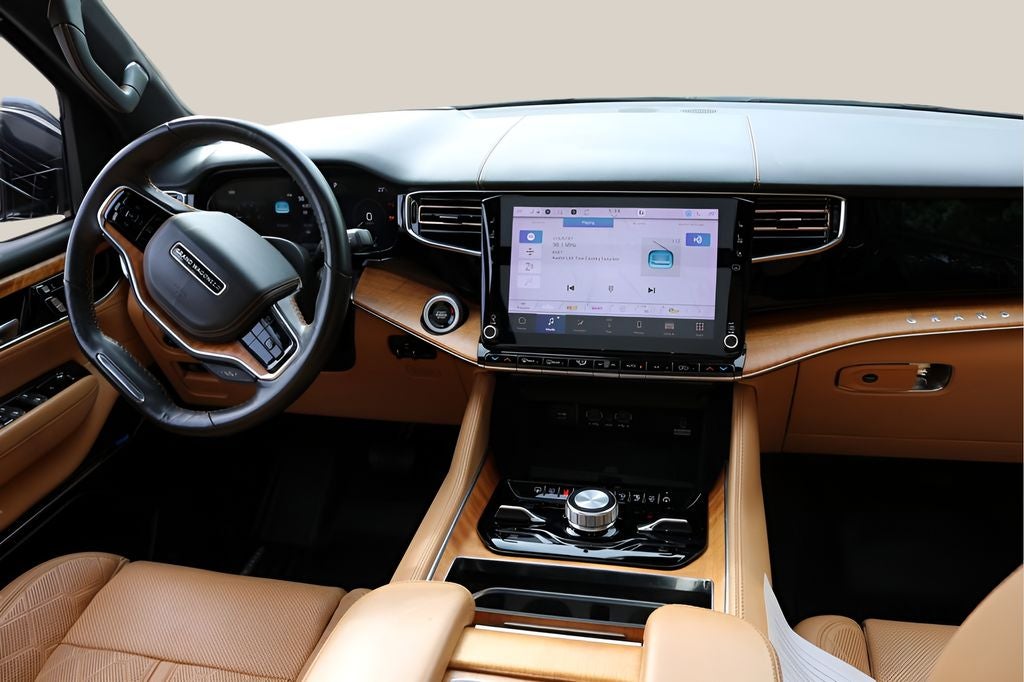 2022 Jeep Grand Wagoneer Series III