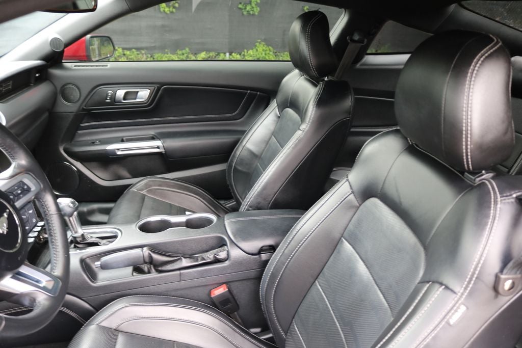 2020 Ford Mustang EcoBoost Premium