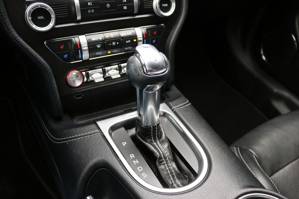 2020 Ford Mustang EcoBoost Premium