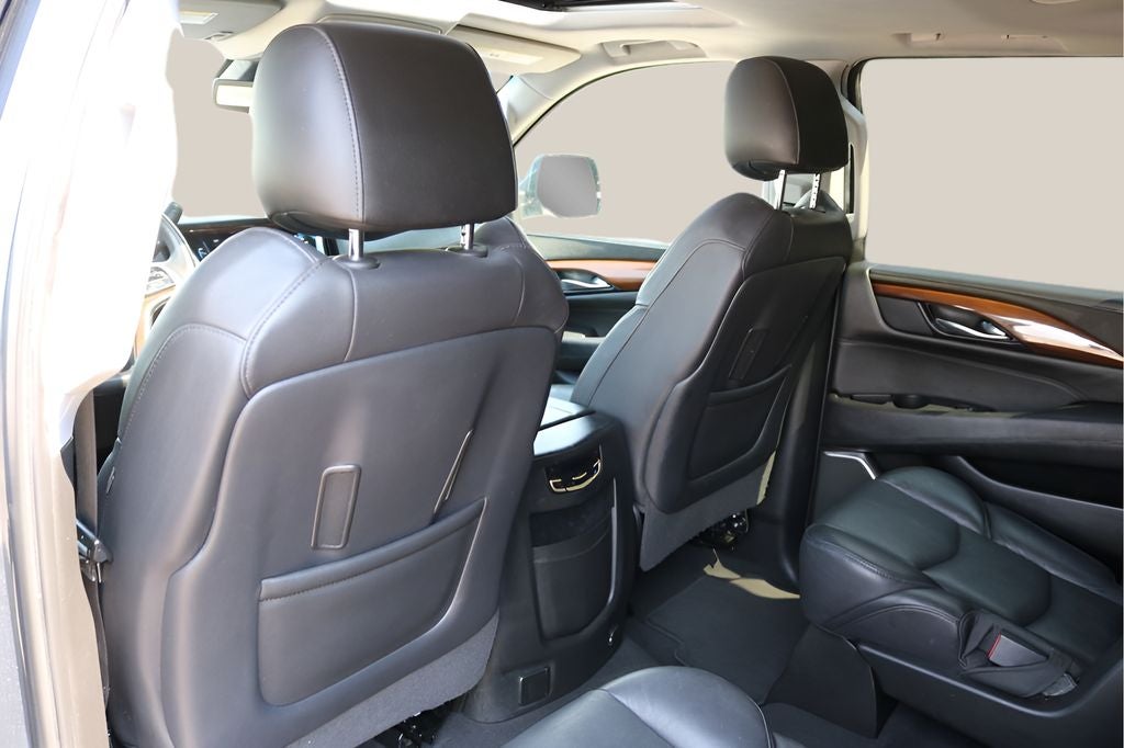 2020 Cadillac Escalade ESV Luxury