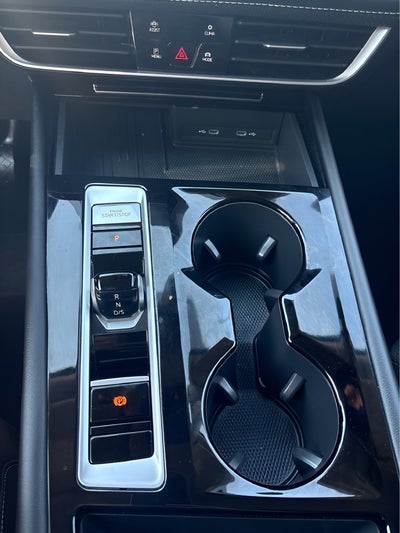 2026 Volkswagen Atlas SE w/Technology