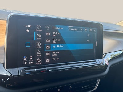 2026 Volkswagen Atlas SE w/Technology
