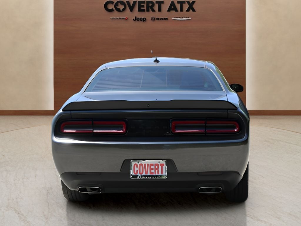 2021 Dodge Challenger SXT