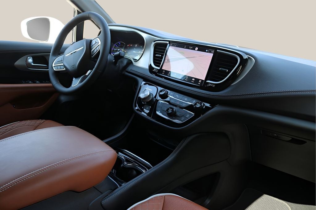 2024 Chrysler Pacifica Hybrid Pinnacle