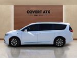 2024 Chrysler Pacifica Hybrid Pinnacle
