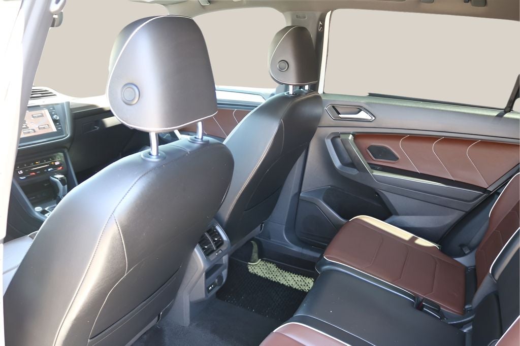 2022 Volkswagen Tiguan 2.0T SEL R-Line