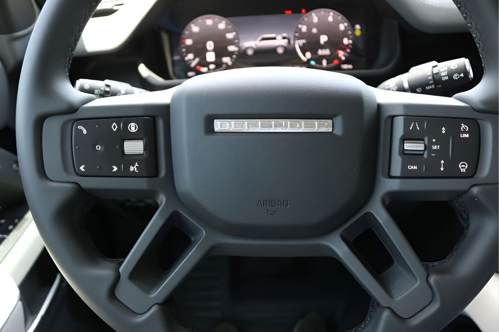 2025 Land Rover Defender 110 X-Dynamic SE