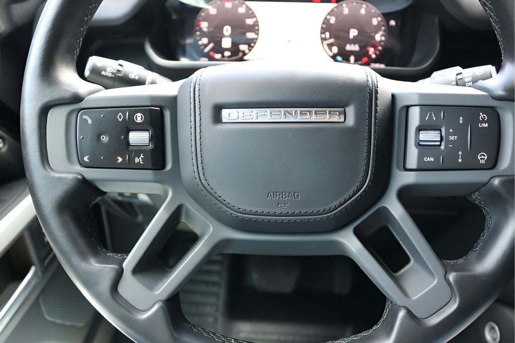 2024 Land Rover Defender 110 X-Dynamic SE