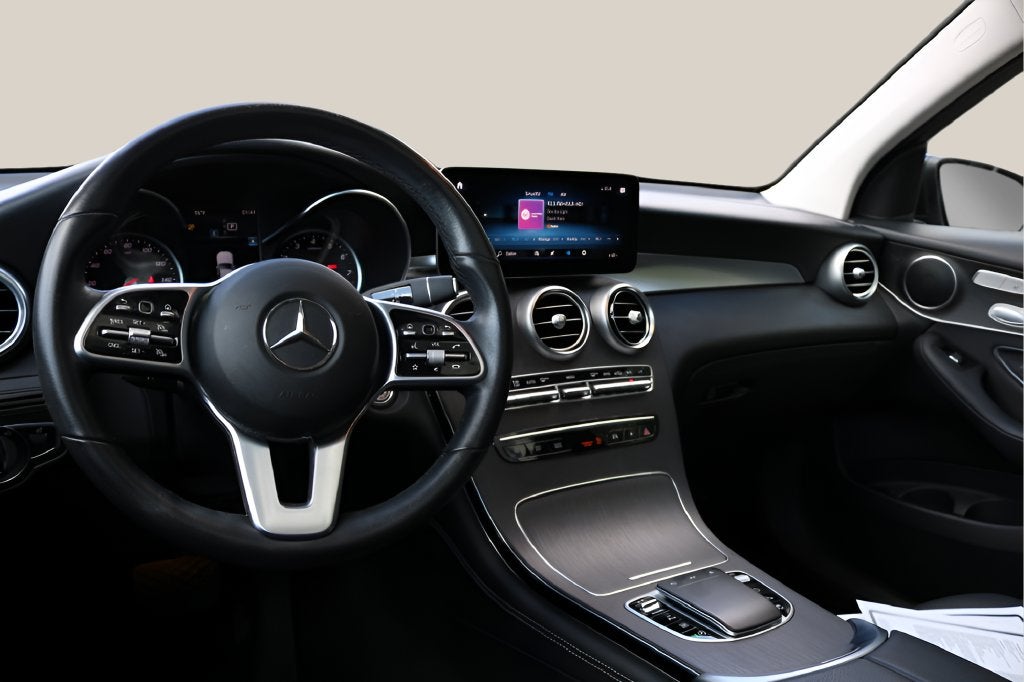2021 Mercedes-Benz GLC GLC 300
