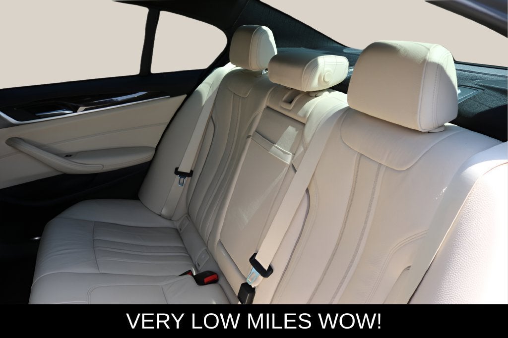 2017 BMW 5 Series 540i