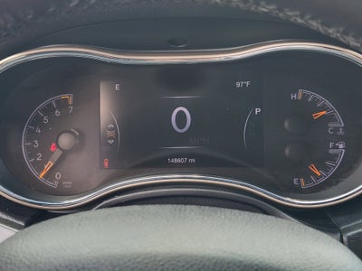 2017 Jeep Grand Cherokee Laredo 4x2