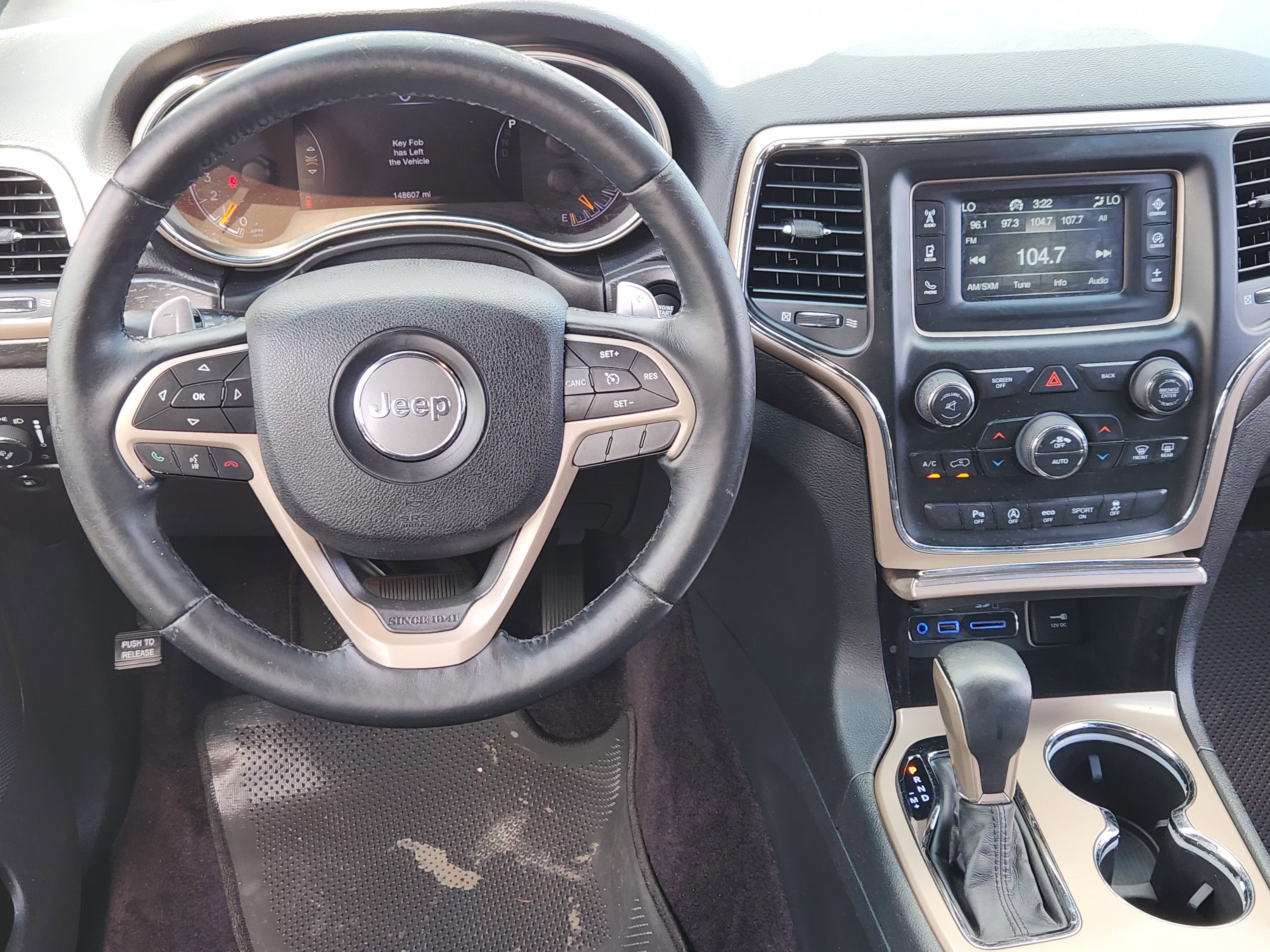 2017 Jeep Grand Cherokee Laredo 4x2