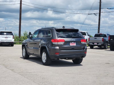 2017 Jeep Grand Cherokee Laredo 4x2