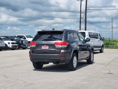 2017 Jeep Grand Cherokee Laredo 4x2
