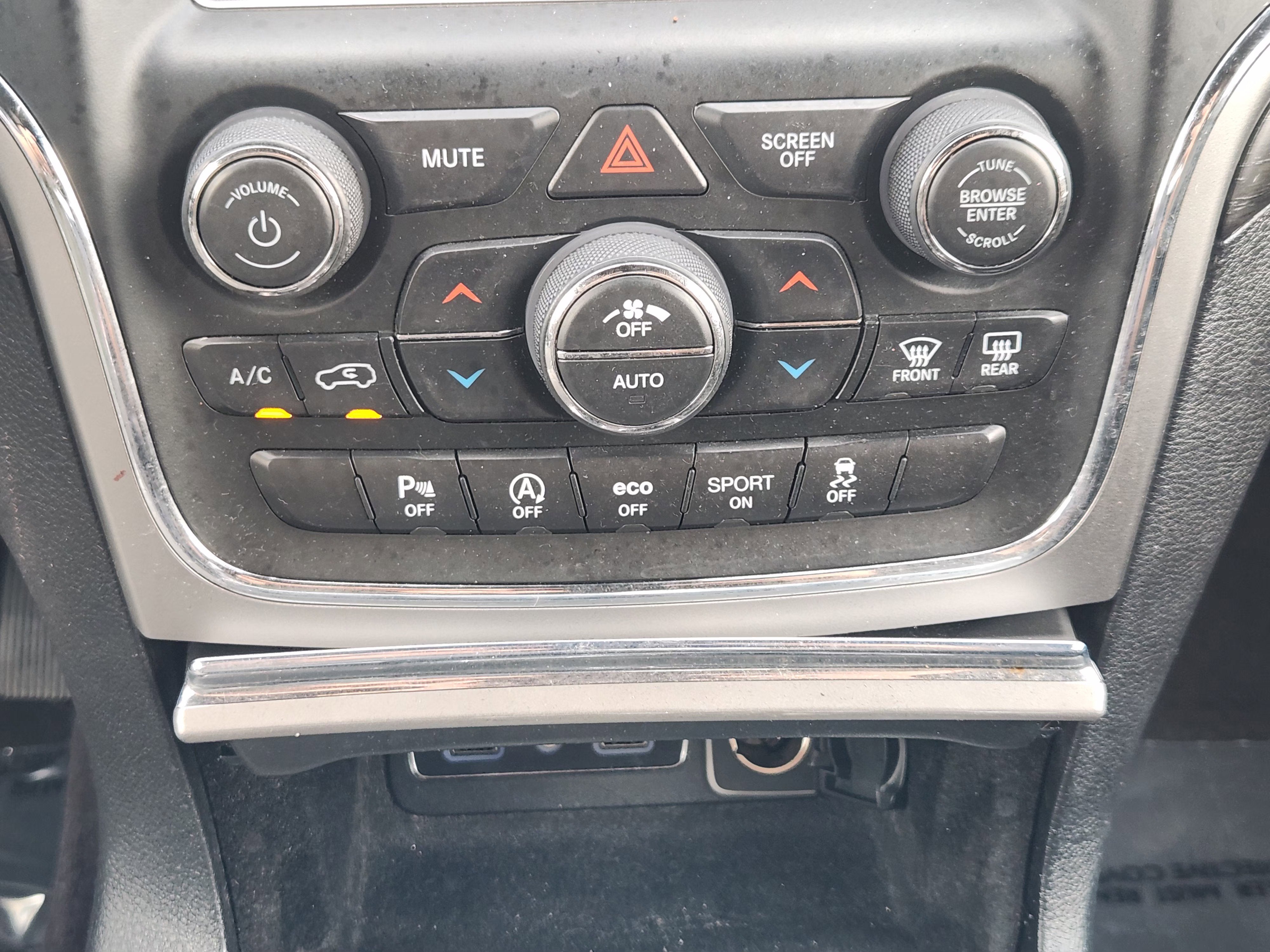 2018 Jeep Grand Cherokee Altitude