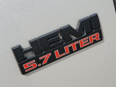 2017 RAM 1500 Big Horn Crew Cab 4x4 6'4" Box
