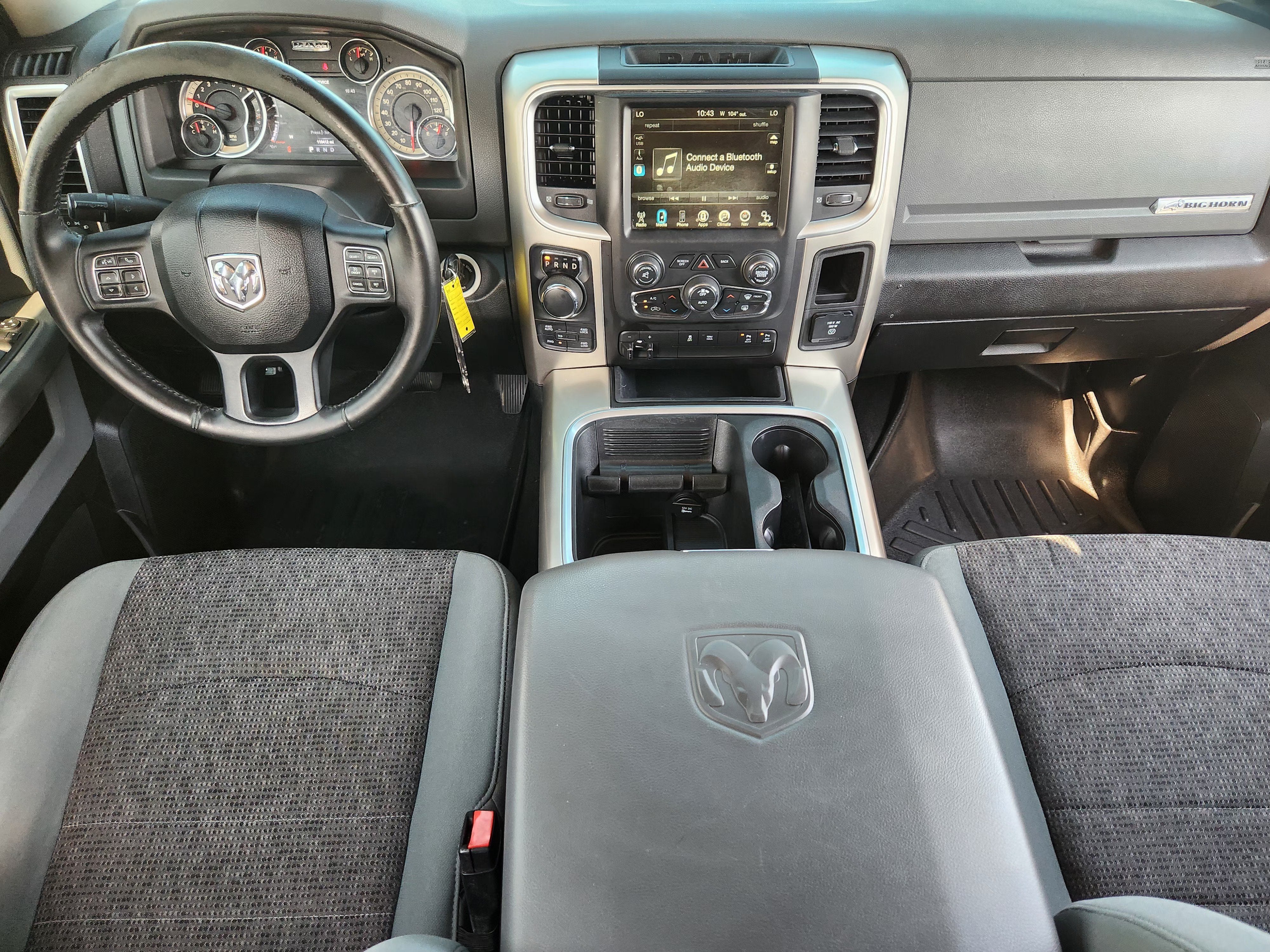 2017 RAM 1500 Big Horn Crew Cab 4x4 6'4" Box