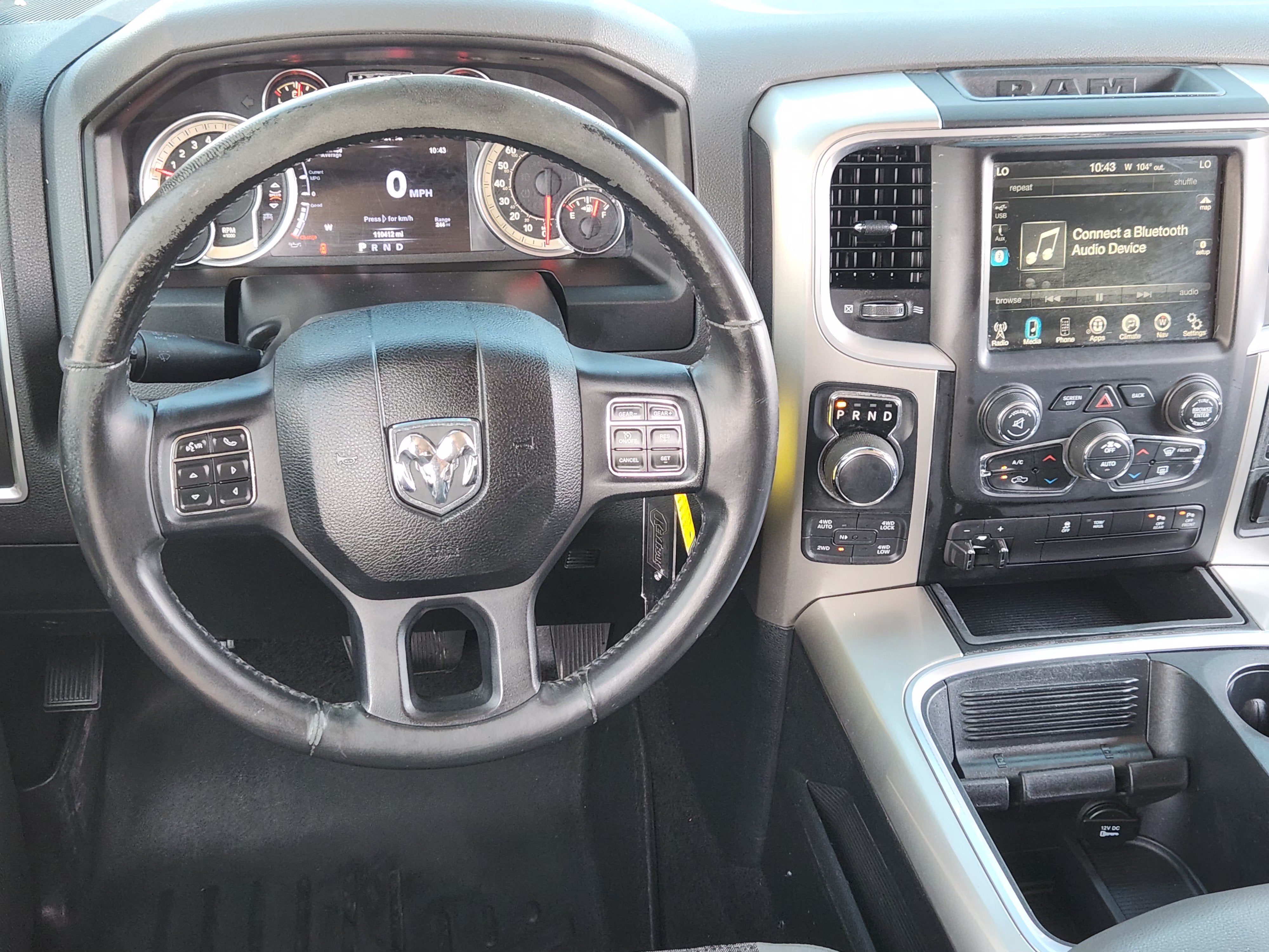 2017 RAM 1500 Big Horn Crew Cab 4x4 6'4" Box