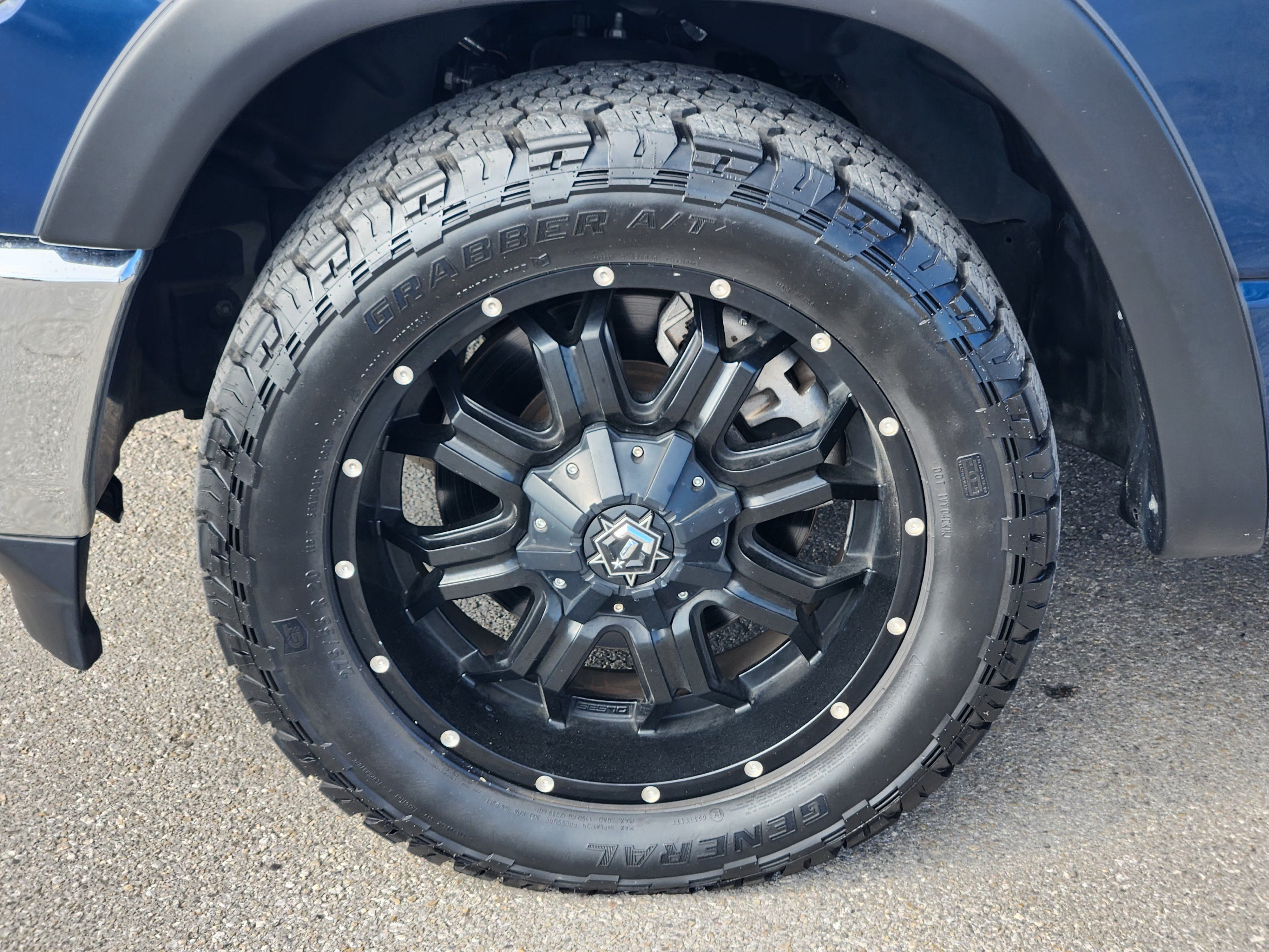2022 RAM 1500 Big Horn Crew Cab 4x2 6'4" Box