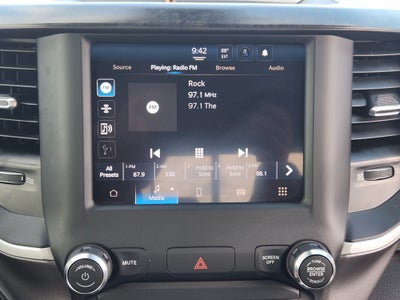 2022 RAM 1500 Big Horn Crew Cab 4x2 6'4" Box