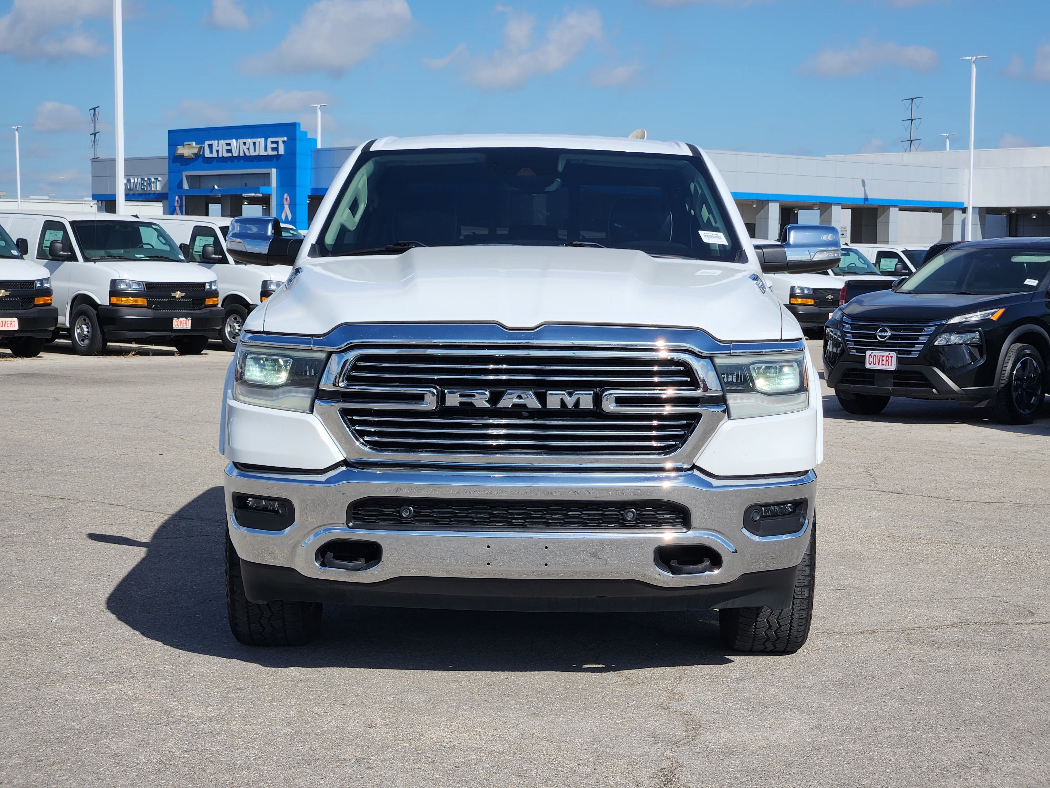 2022 RAM 1500 Laramie Crew Cab 4x4 5'7" Box