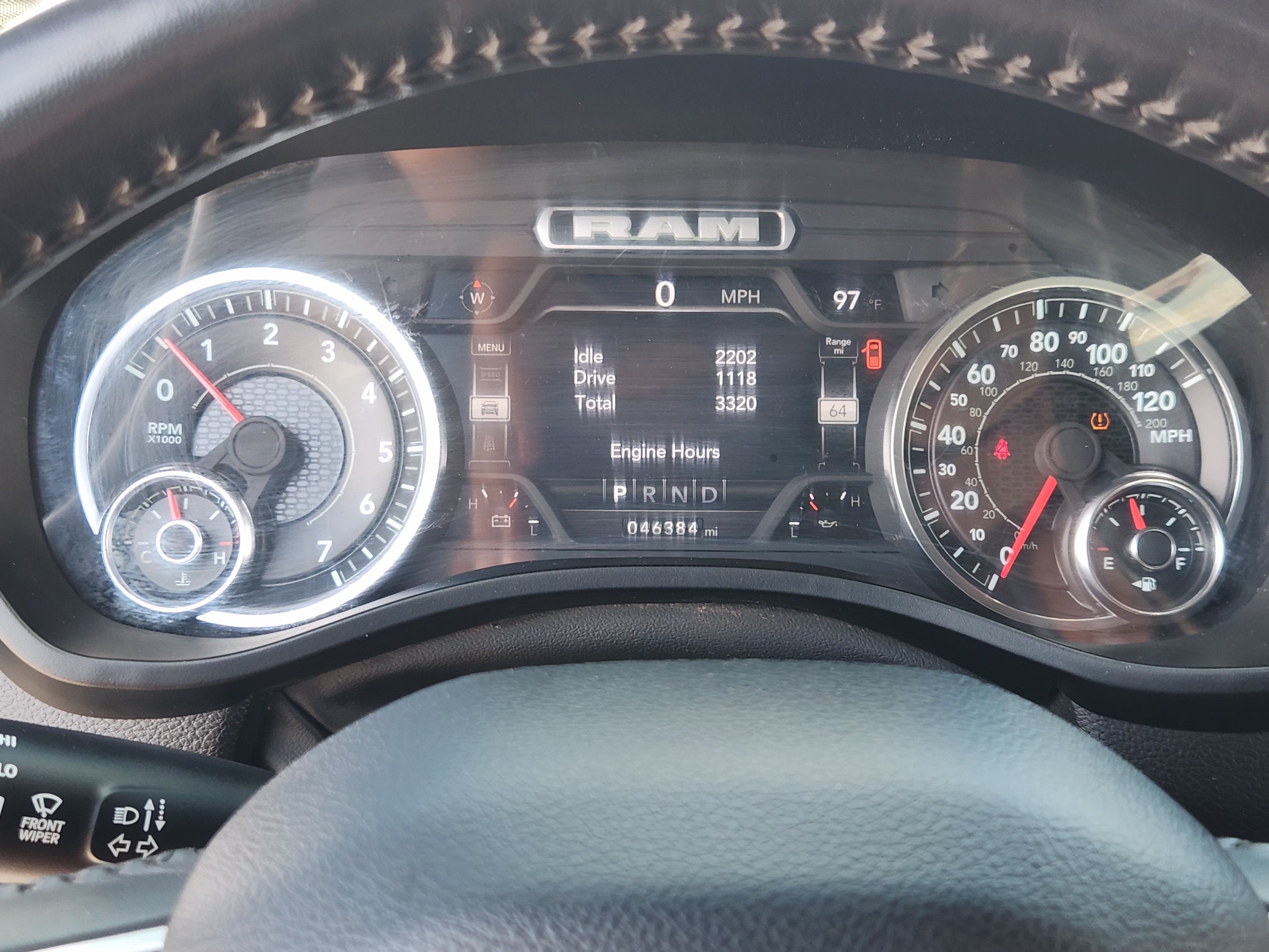 2024 RAM 1500 Laramie Crew Cab 4x4 5'7" Box