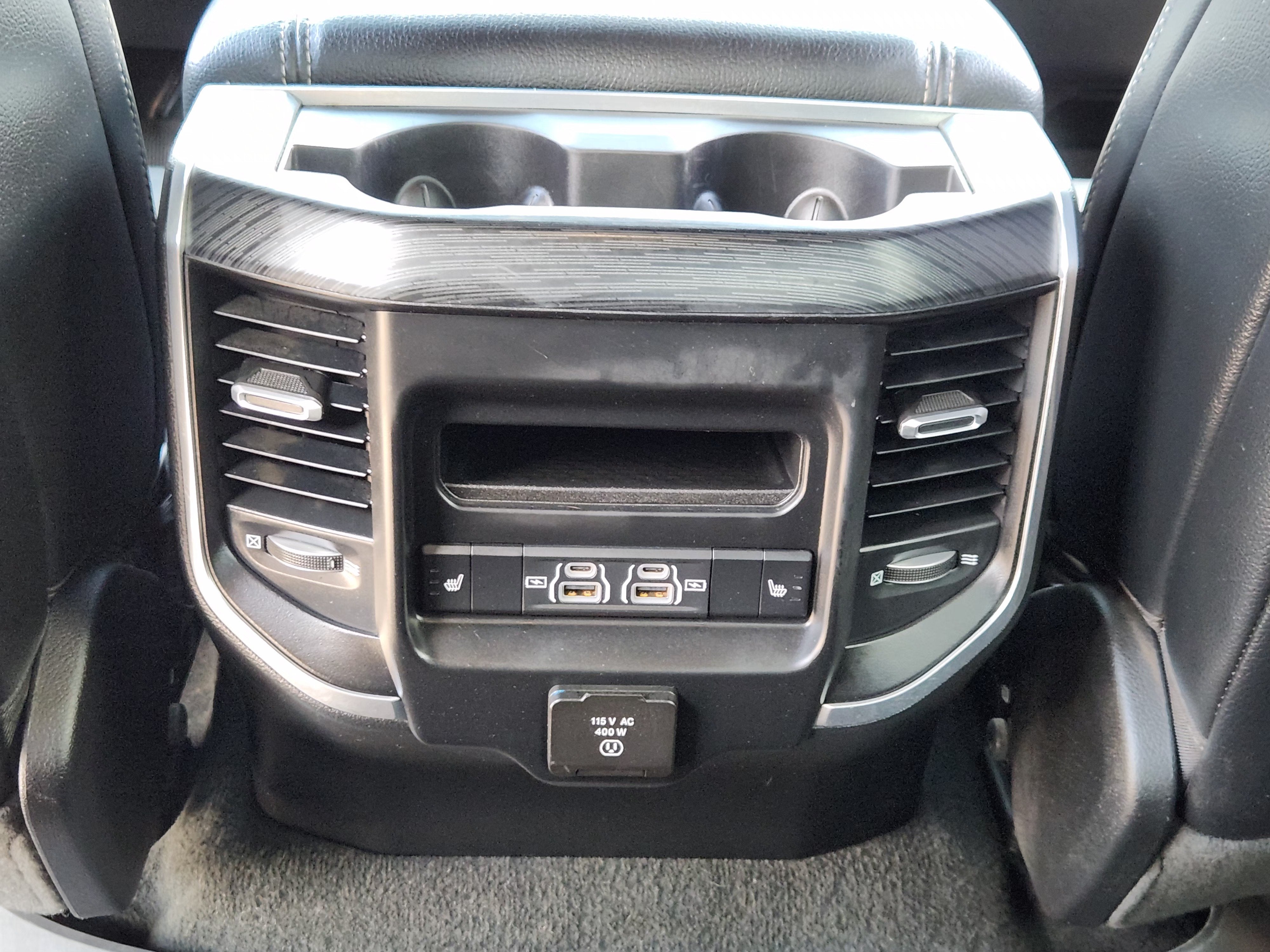 2024 RAM 1500 Laramie Crew Cab 4x4 5'7" Box