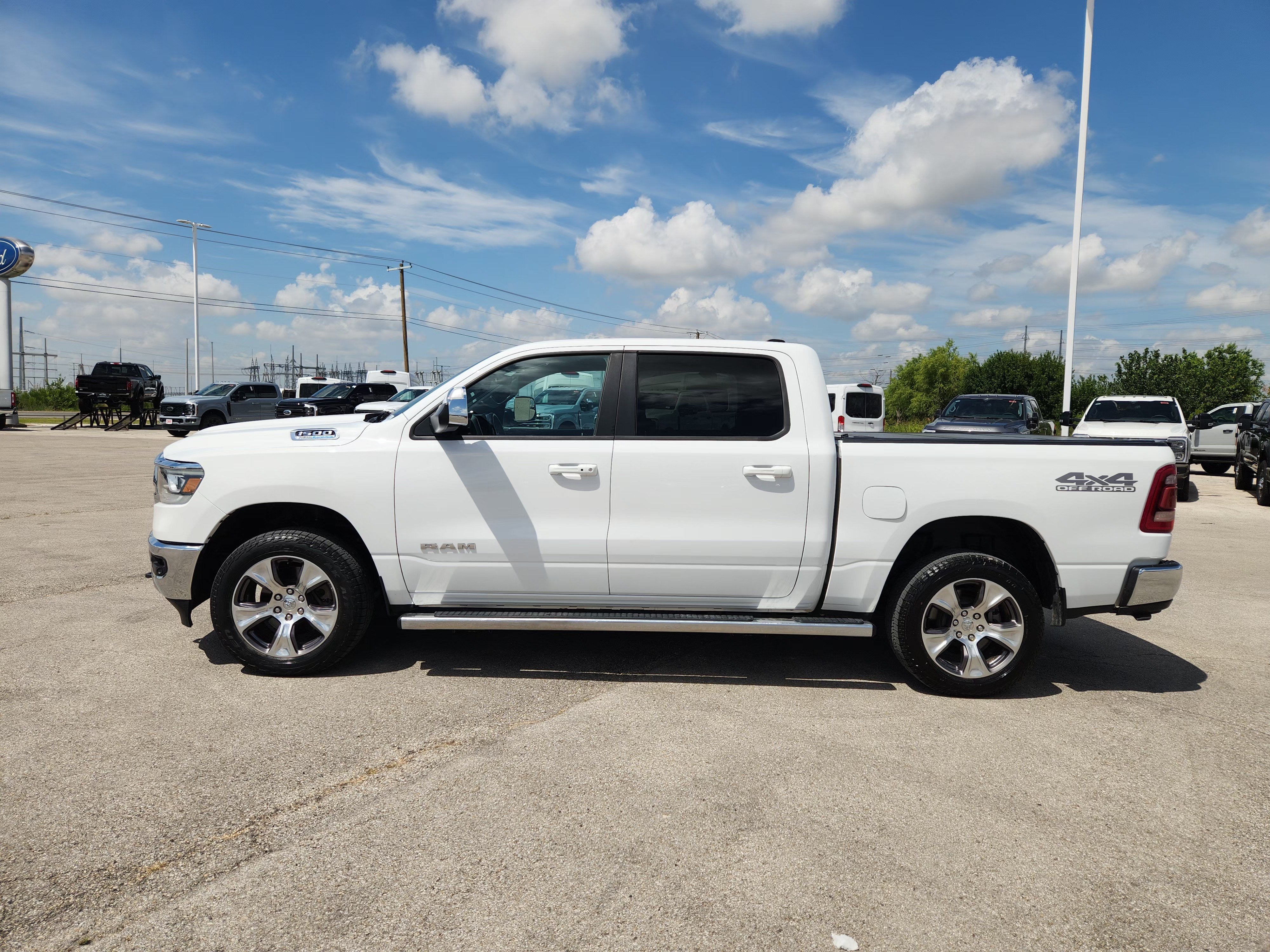 2024 RAM 1500 Laramie Crew Cab 4x4 5'7" Box