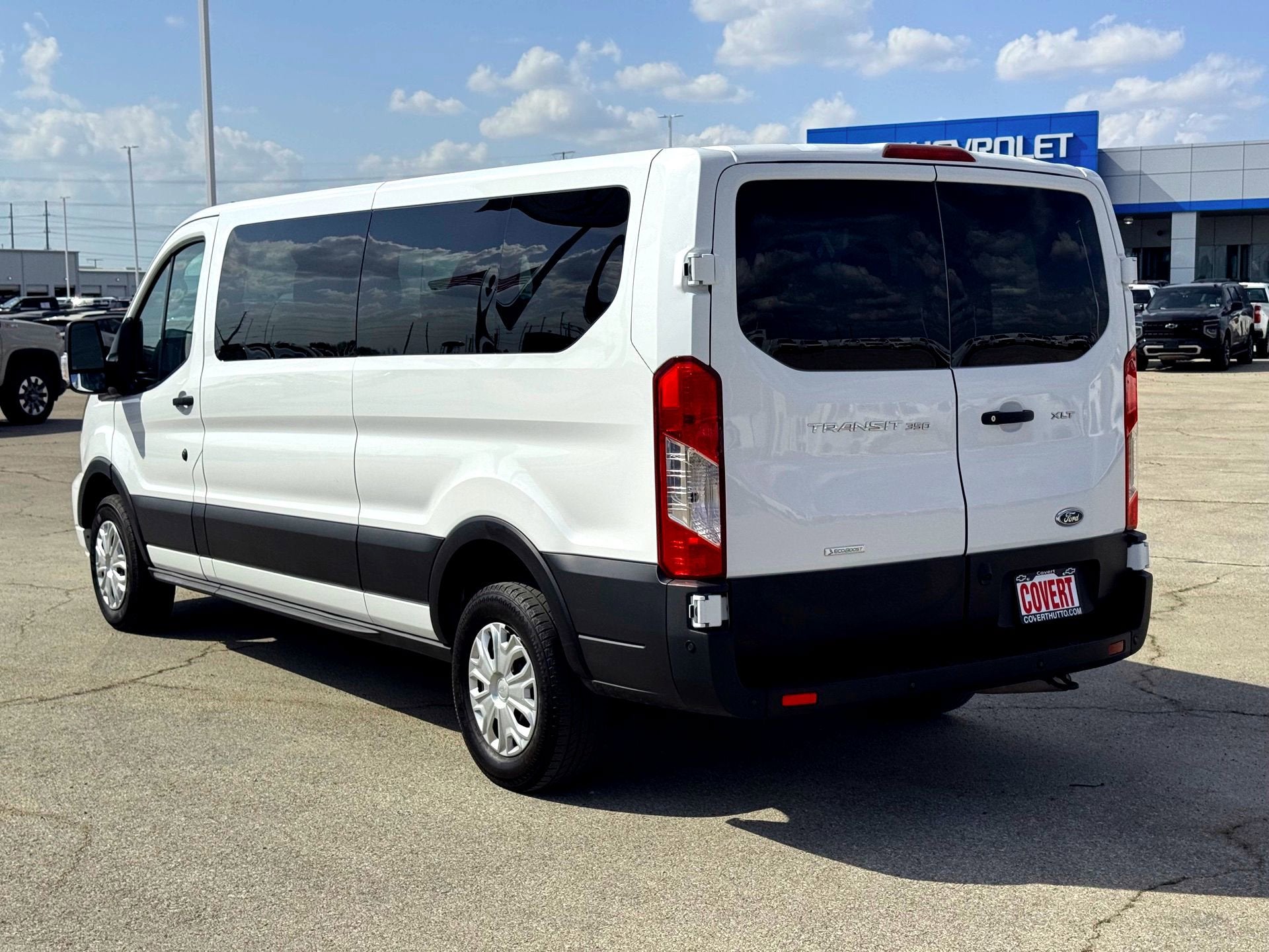 2023 Ford Transit Passenger Wagon XL