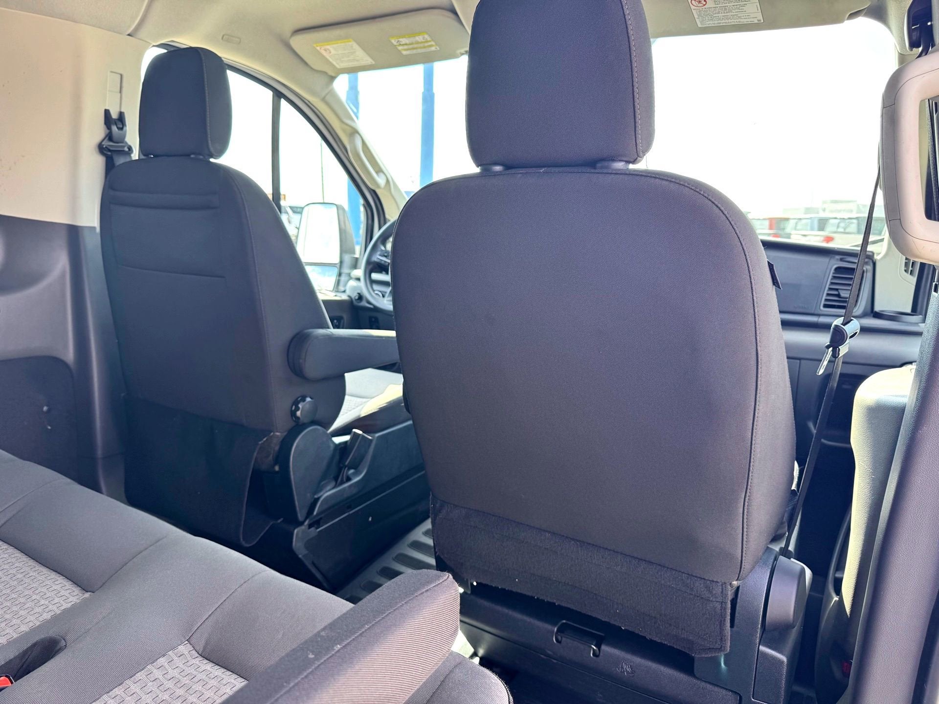 2023 Ford Transit Passenger Wagon XL