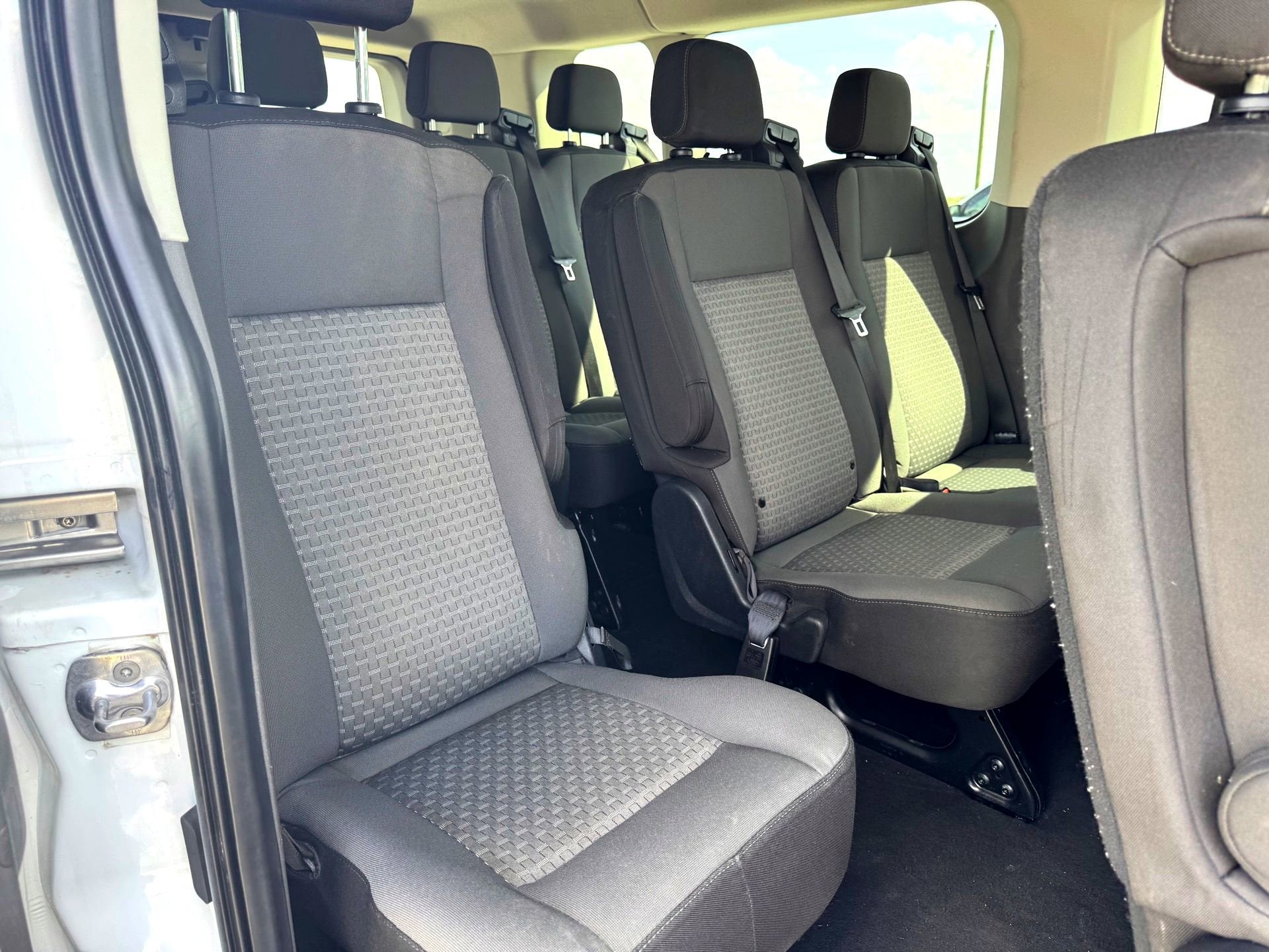 2023 Ford Transit Passenger Wagon XL